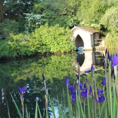 The Garden House At Kilmokea Gardens * Fisherstown